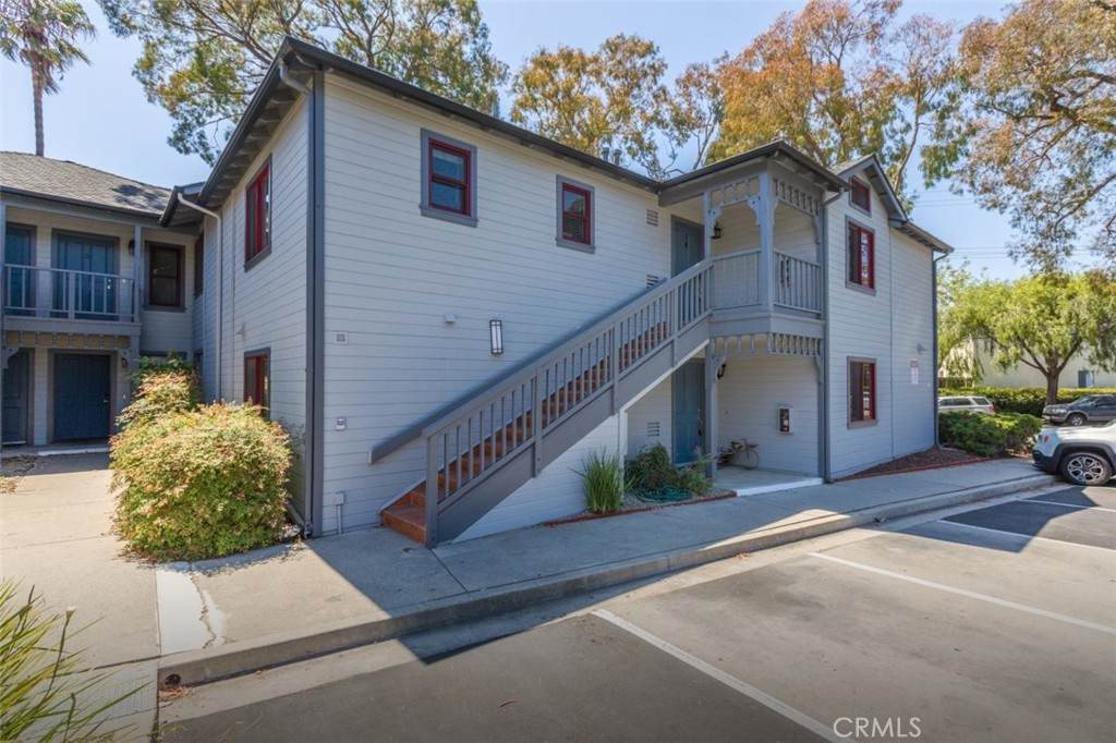 521 Montecito Street - Photo 1