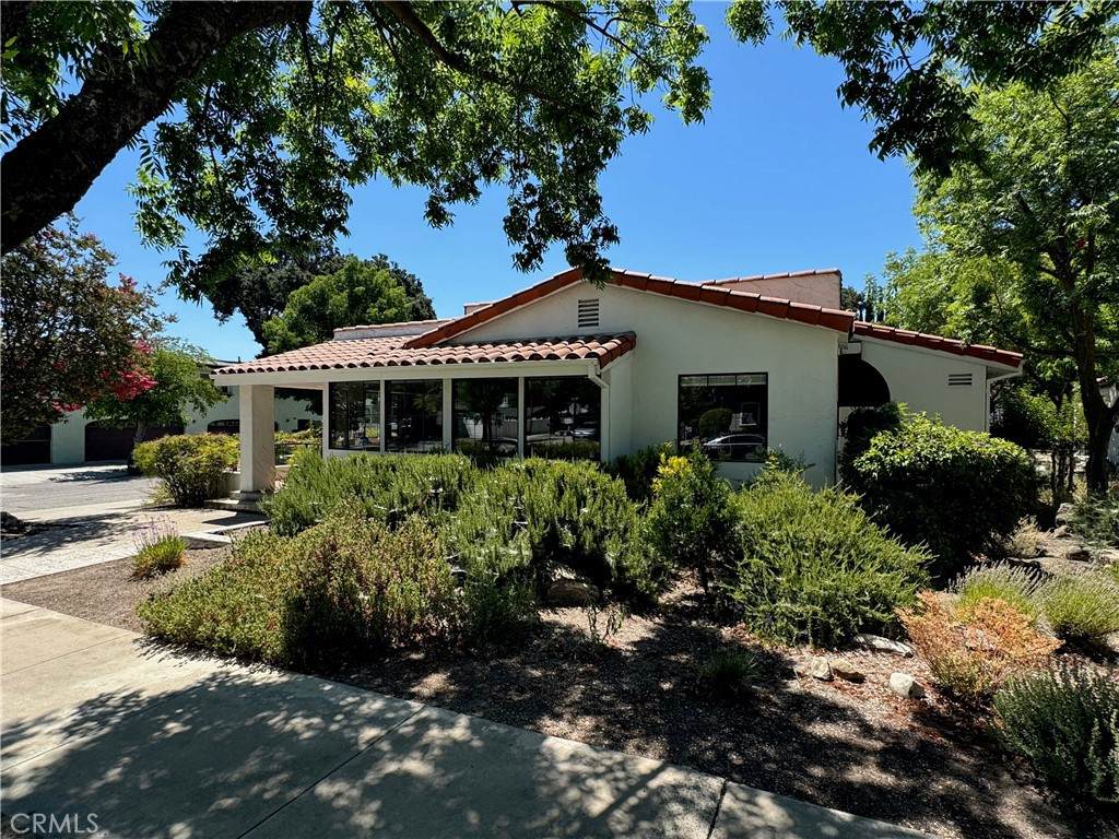 336 12th Street - Photo 1
