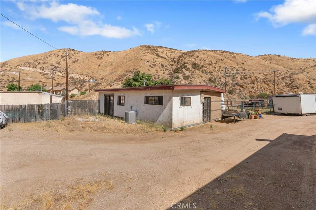 13684 Sierra - Photo 1