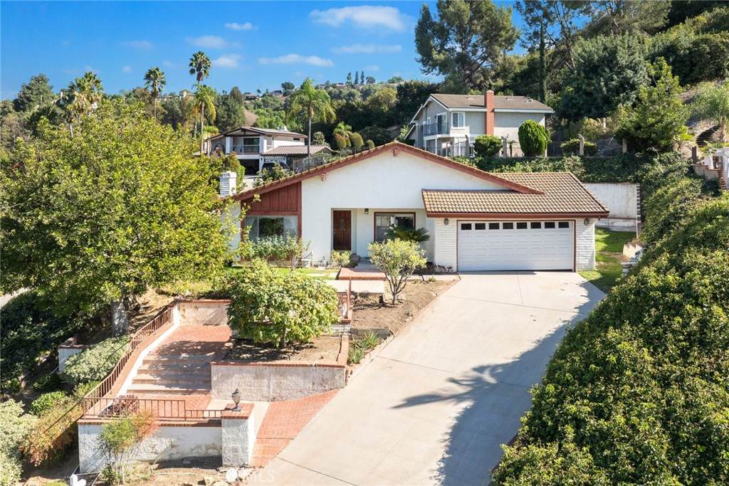 1457 Montezuma Way - Photo 1