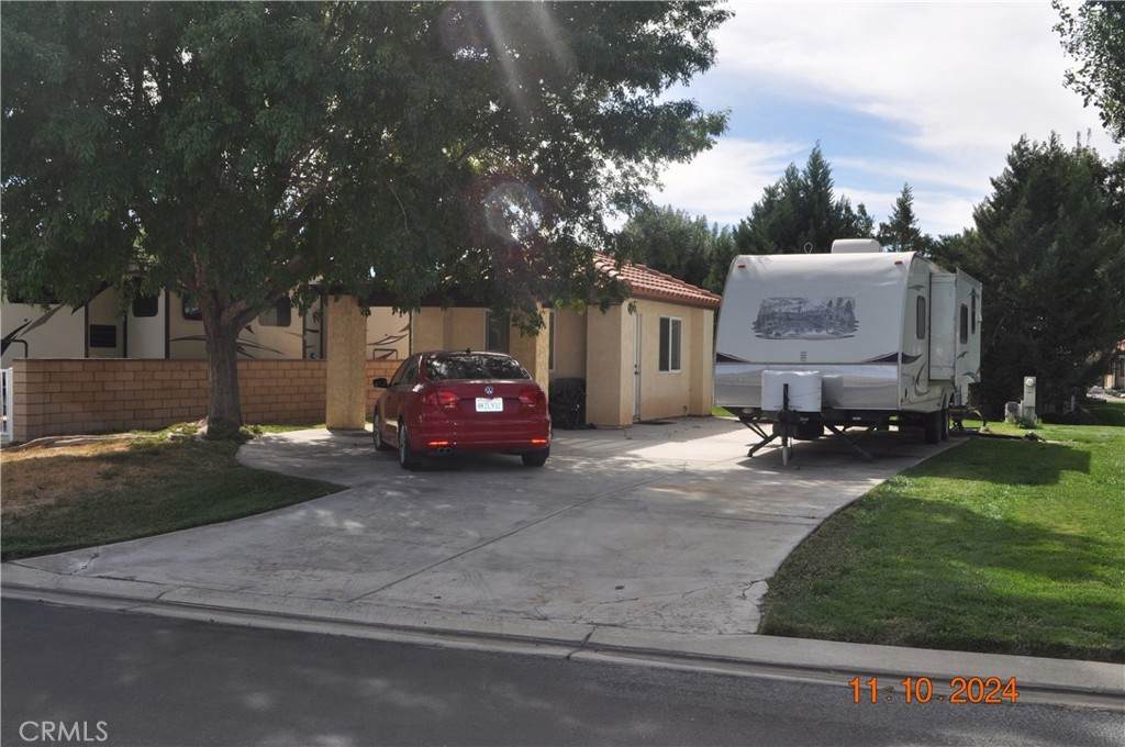 11600 Ridgemark Road - Photo 1