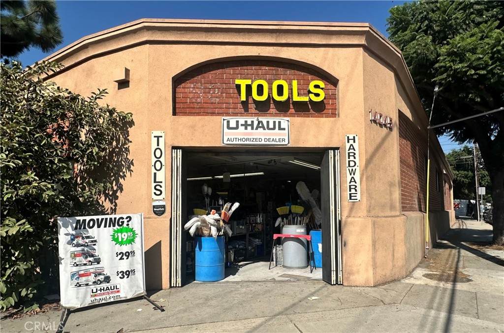 14045 Garfield Ave. - Photo 1