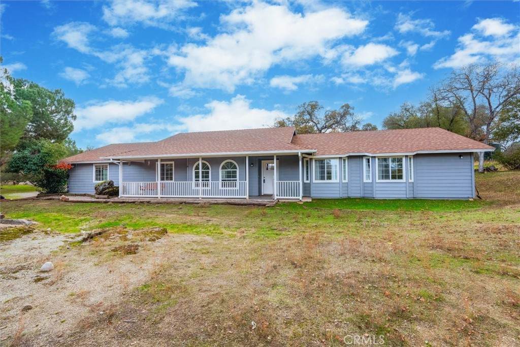 32628 River Knolls Road - Photo 1