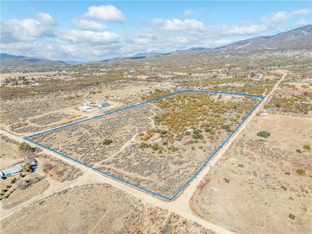 55490 Pinetree Lane - Photo 1