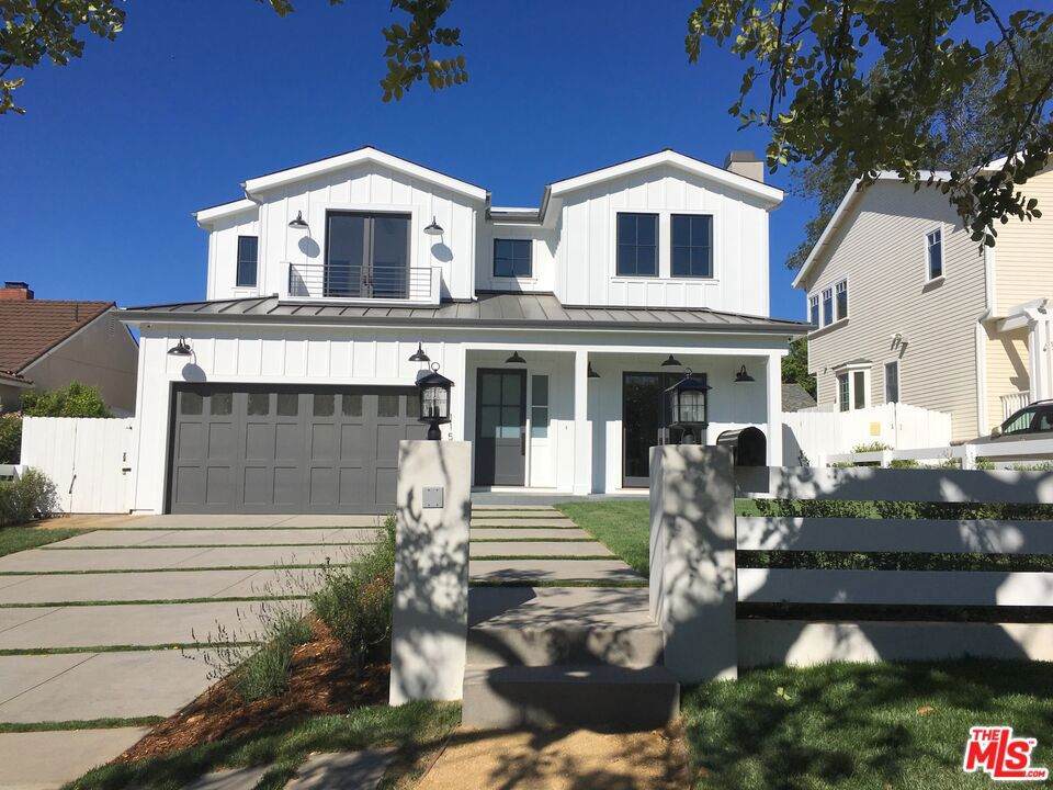 1159 Monument Street - Photo 1