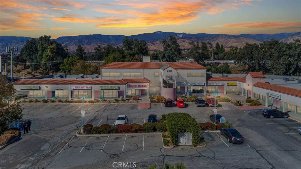 2210 Highland Avenue - Photo 1