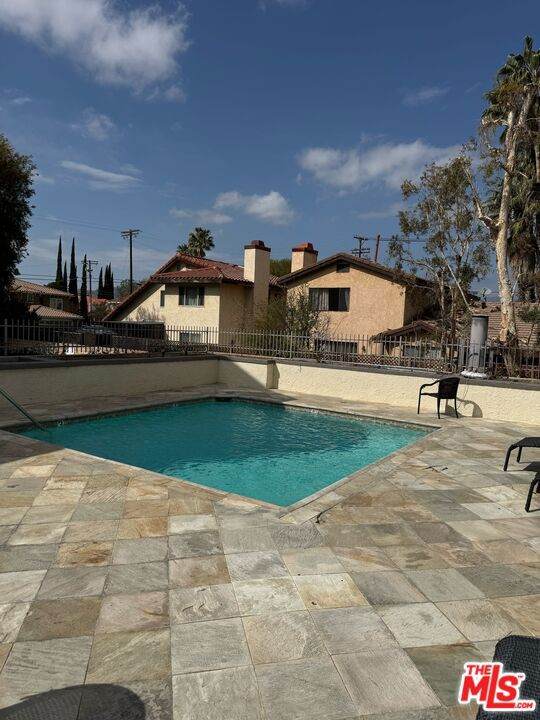20253 Keswick Street - Photo 1