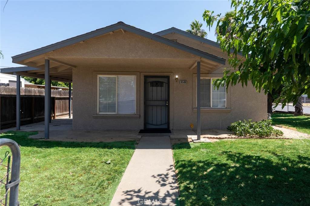 9566 Broadway Street - Photo 1