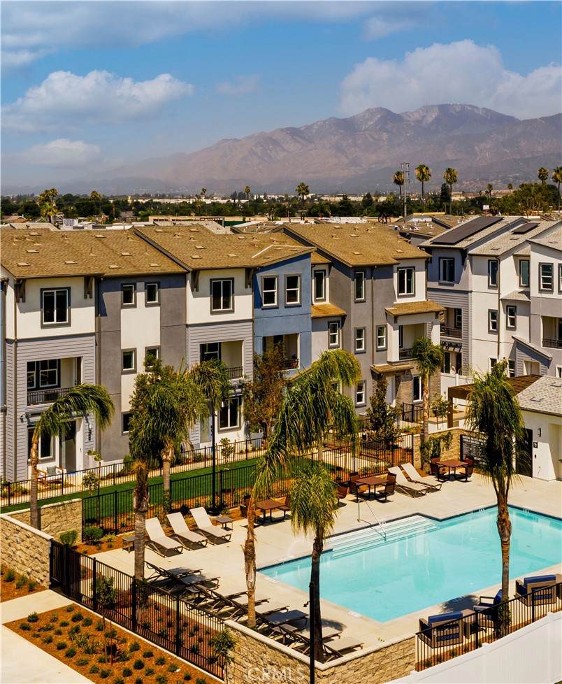 838 Lexi Lane - Photo 1