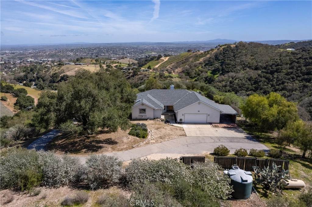 1475 Trager Canyon Road - Photo 1