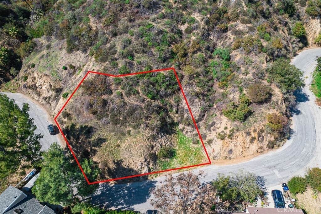 2745 Kennington Drive - Photo 1