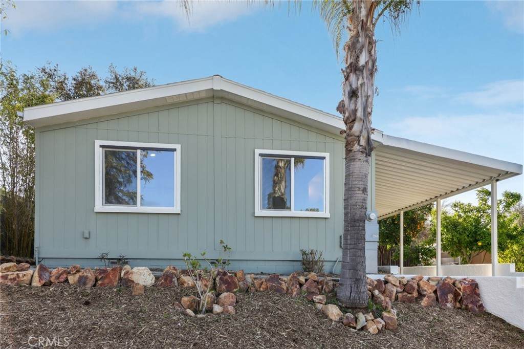 34252 Harrow Hill Road - Photo 1