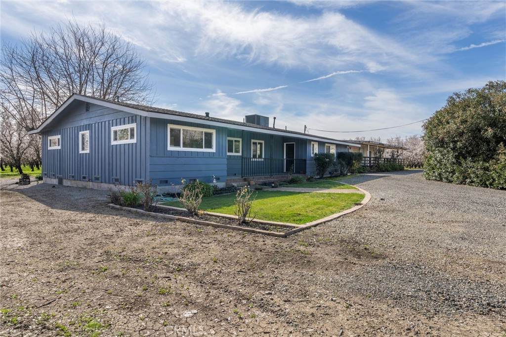 2737 House Avenue - Photo 1