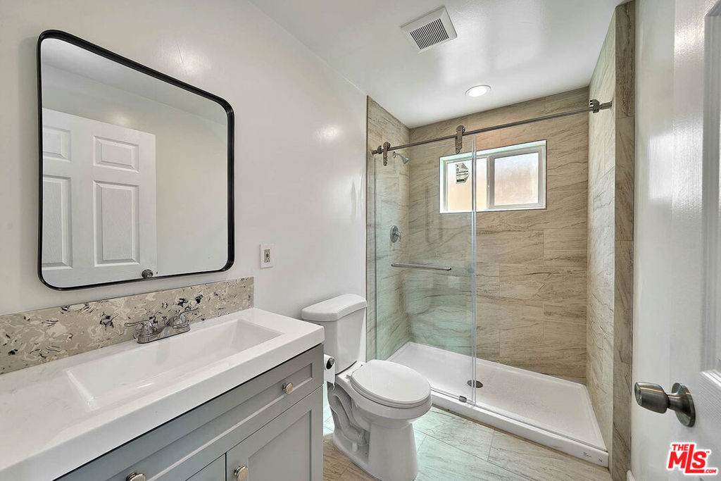 310 St Andrews Place - Photo 1