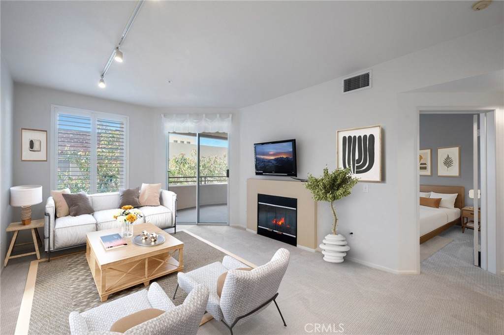 1301 Cabrillo Avenue - Photo 1