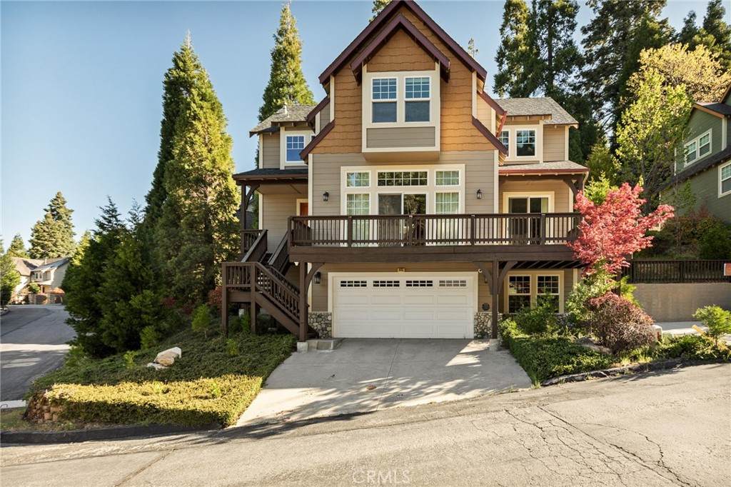 445 Clearwater Lane - Photo 1