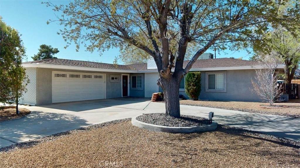 20783 Shawnee Road - Photo 1