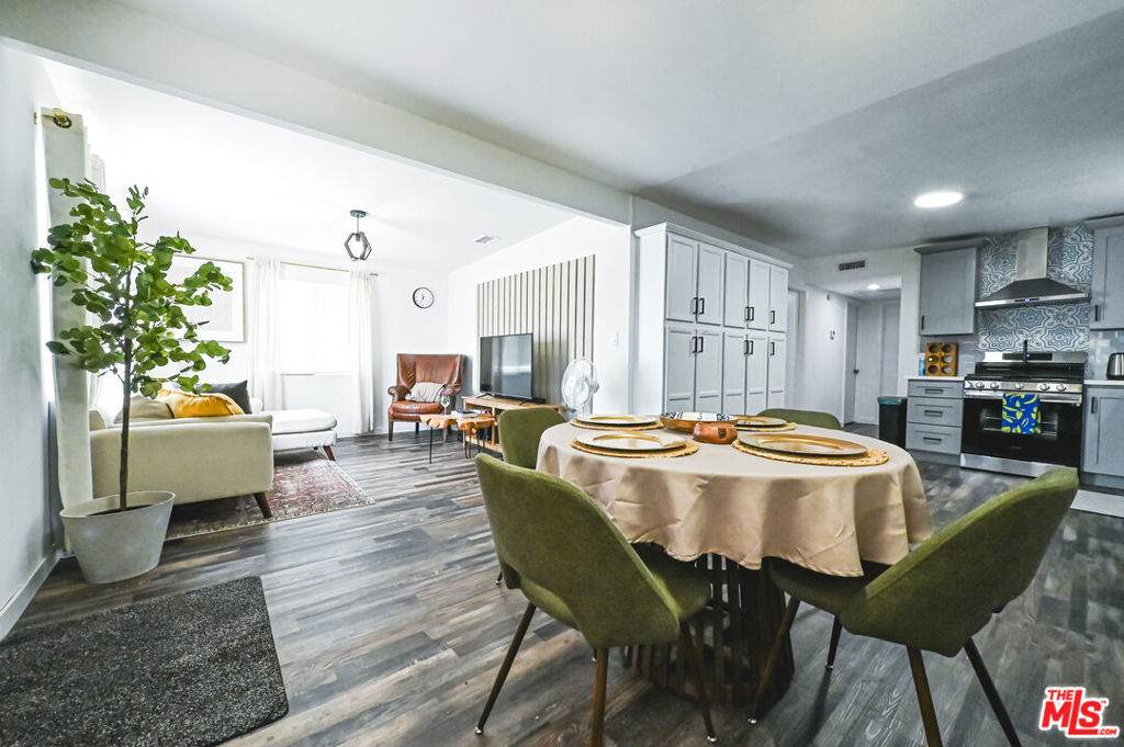 11839 205th Street - Photo 1