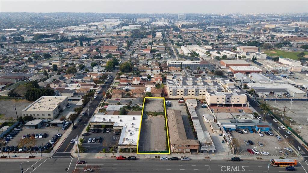 15329 Hawthorne Boulevard - Photo 1