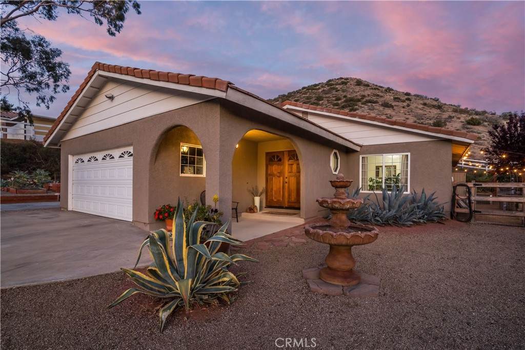 33660 White Feather Road - Photo 1