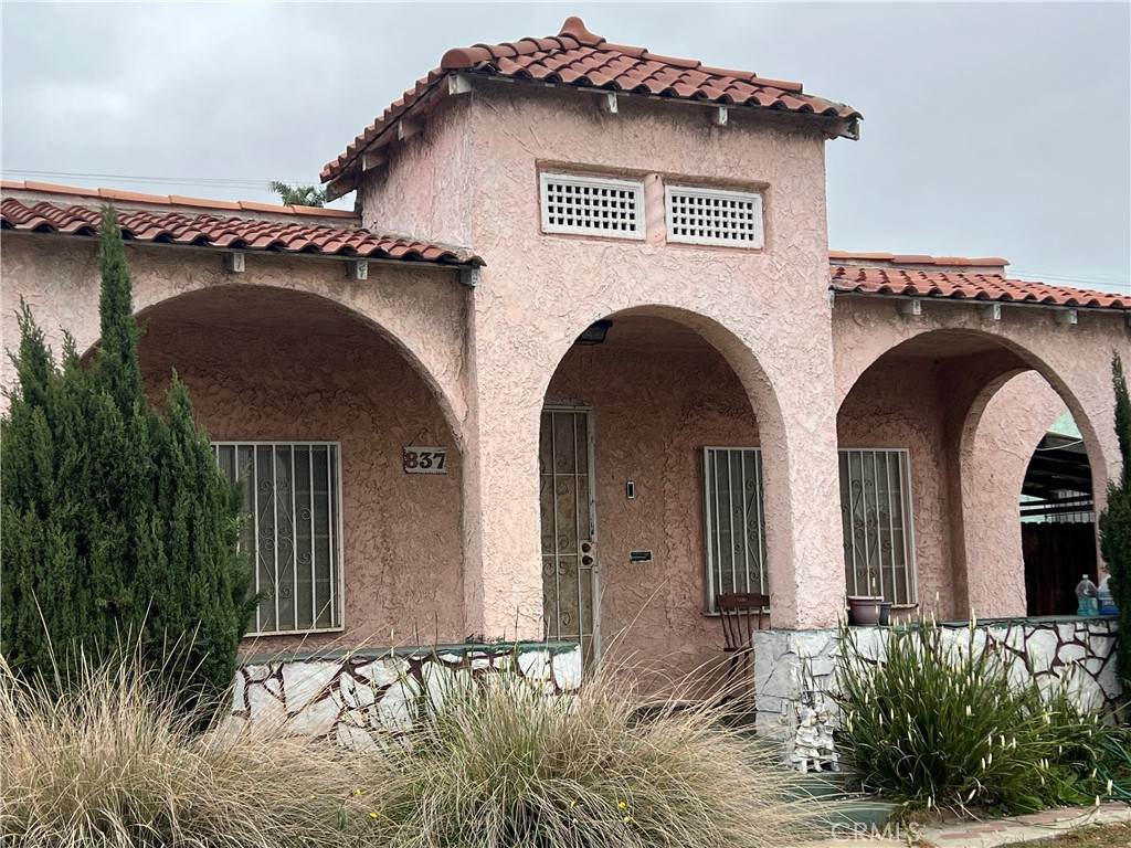 837 103rd Street - Photo 1