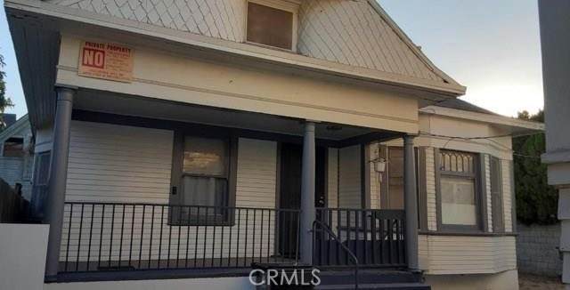 1038 21st Street - Photo 1