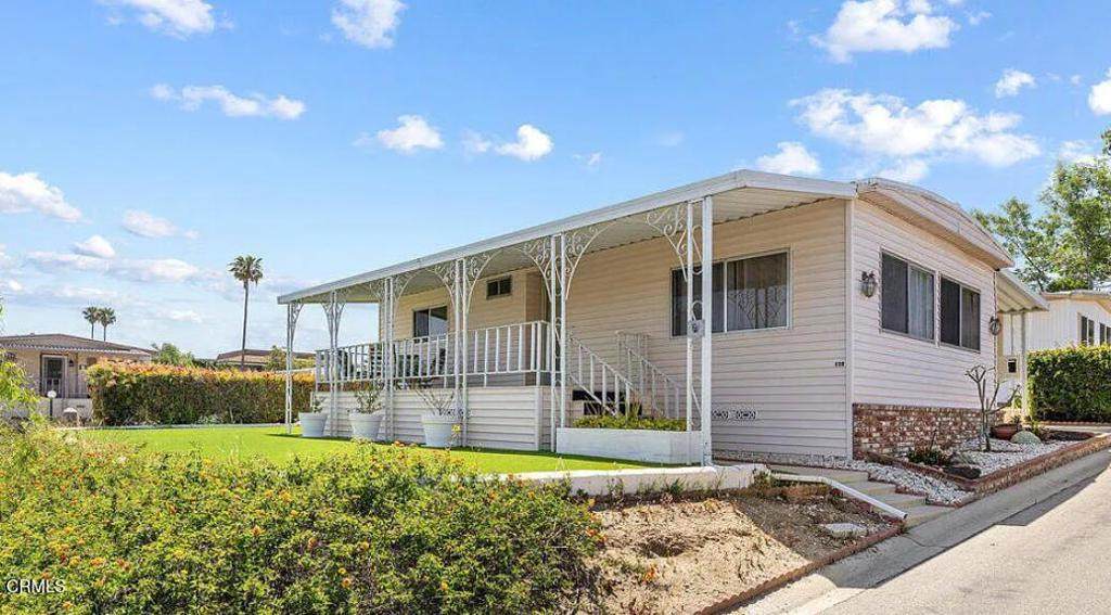 1150 Ventura Boulevard - Photo 1