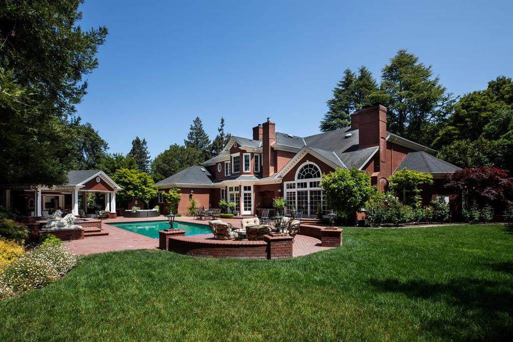 99 James Avenue - Photo 1