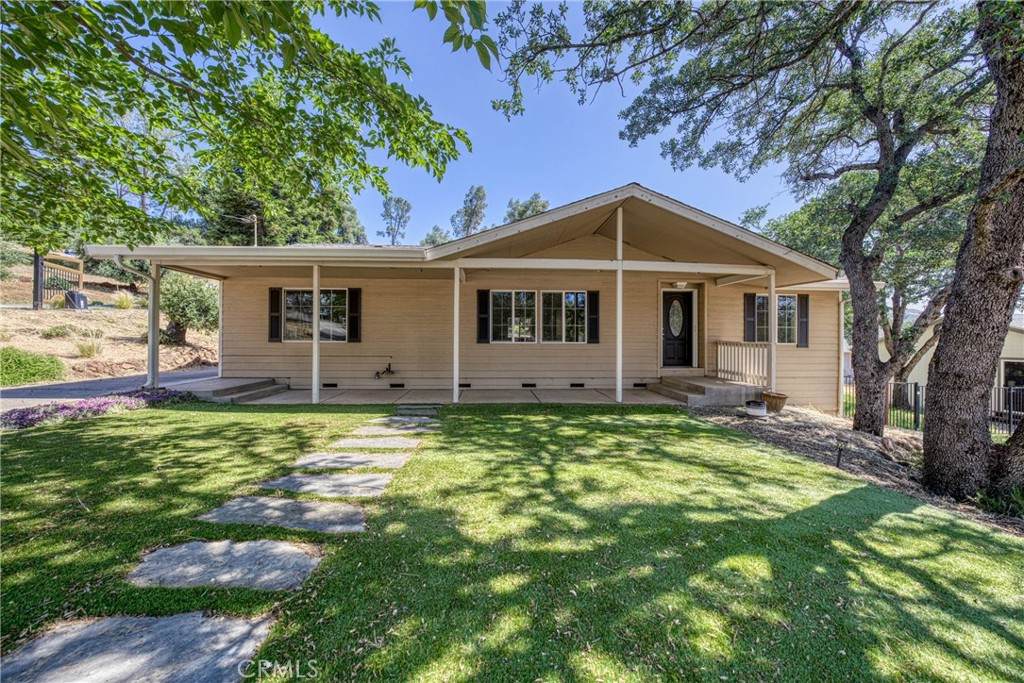 20250 Heartwood Court - Photo 1