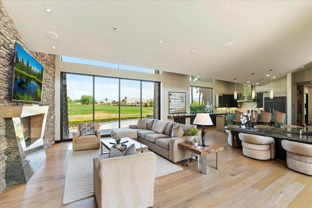 72 Royal Saint Georges Way - Photo 1