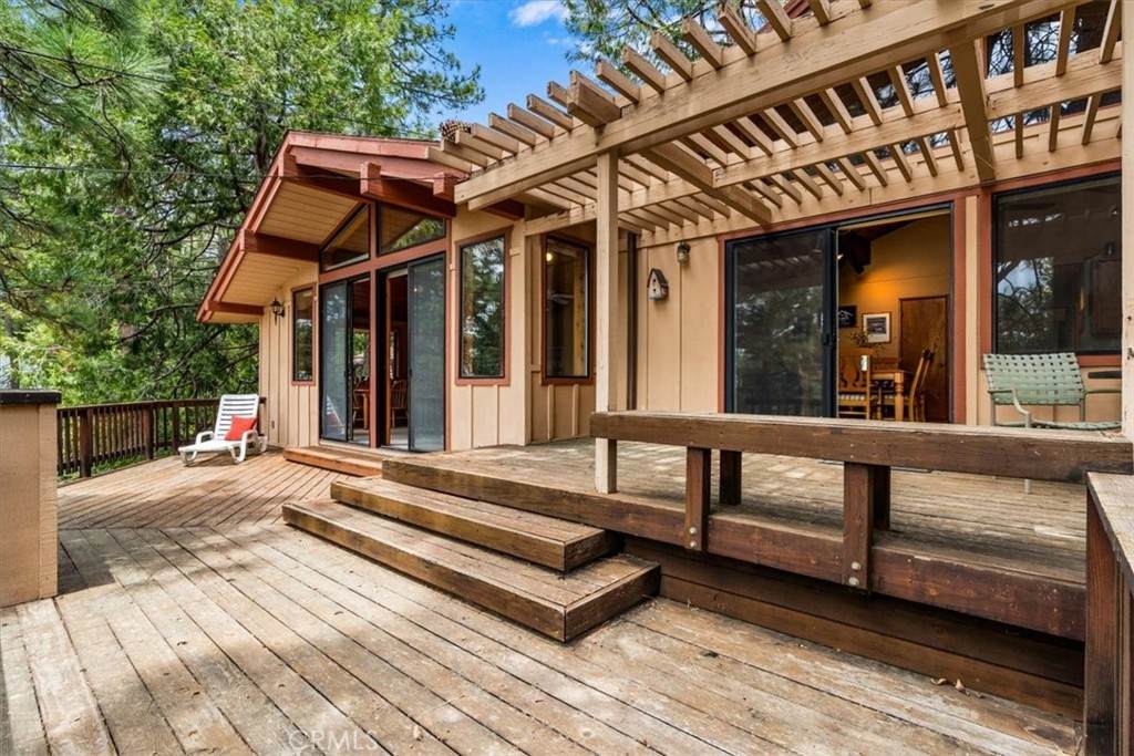 26823 Crestview Drive - Photo 1