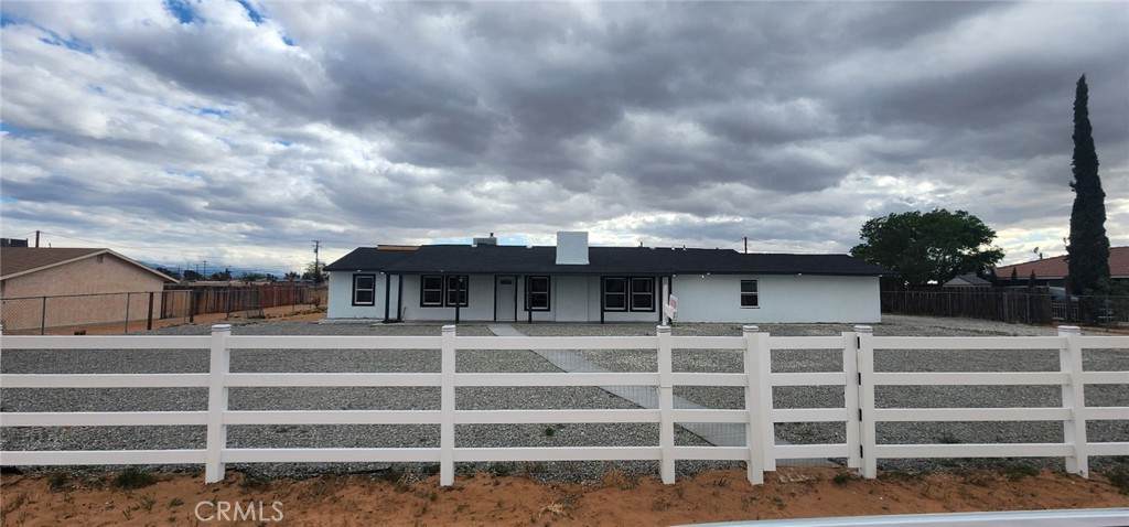 21483 Us Highway 18 - Photo 1