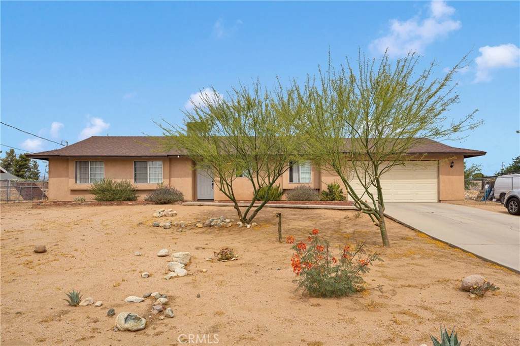 8960 Buckthorn Avenue - Photo 1