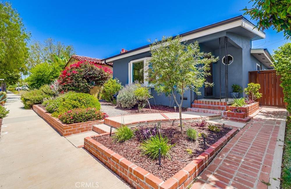 3590 Myrtle Avenue - Photo 1