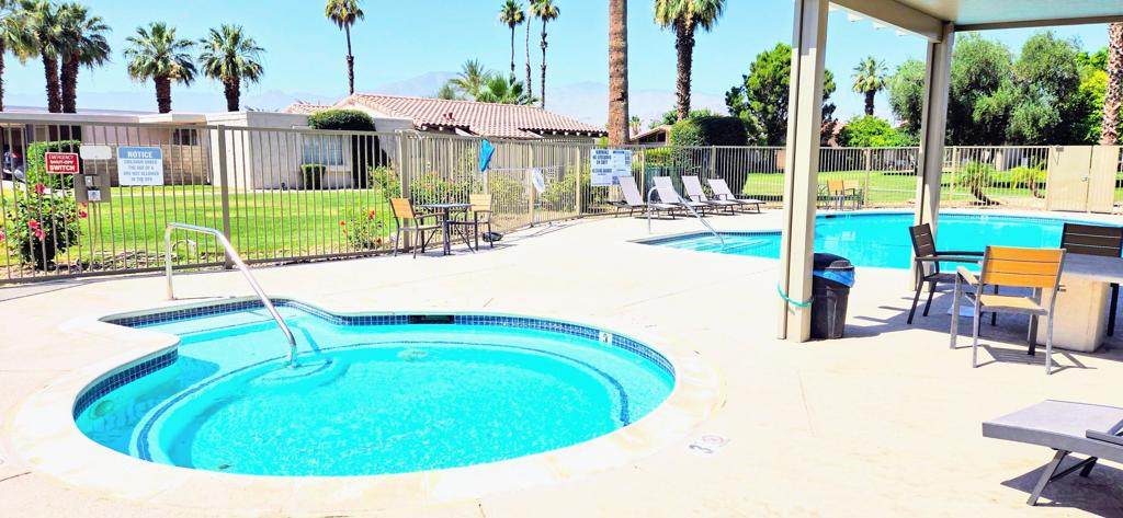 48875 Gosden Court - Photo 1