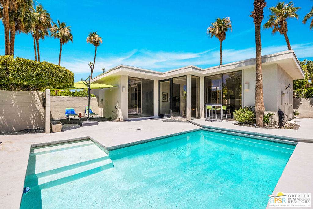 130 Racquet Club Road - Photo 1