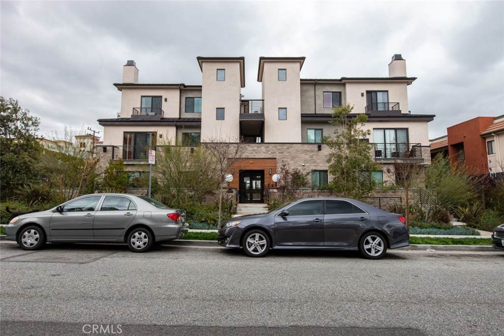 330 Salem Street - Photo 1