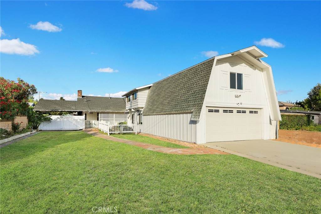 5138 Daleview Avenue - Photo 1