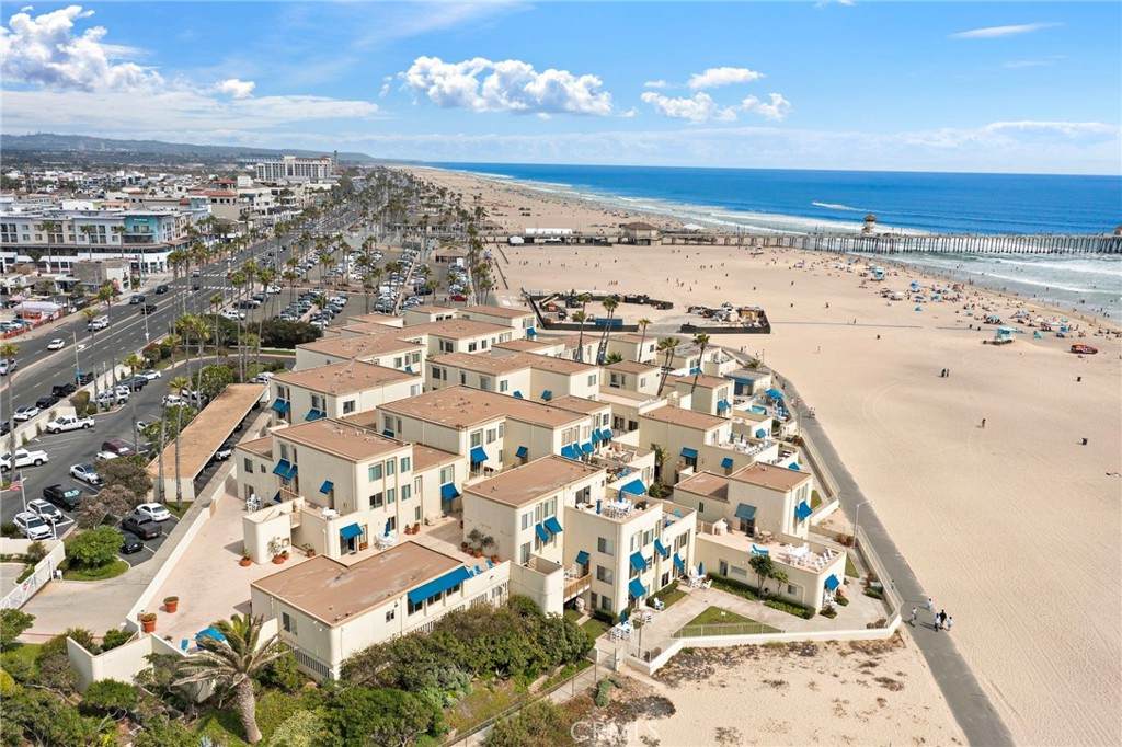 711 Pacific Coast - Photo 1