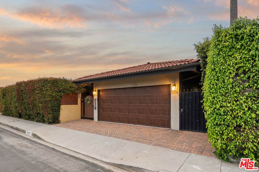 4309 Don Carlos Drive - Photo 1