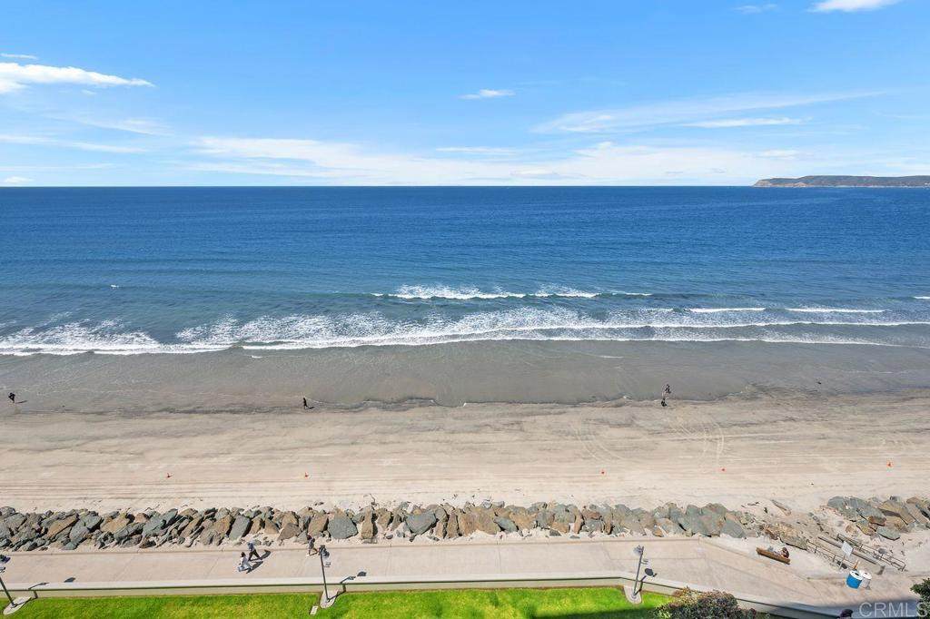 1760 Avenida Del Mundo - Photo 1