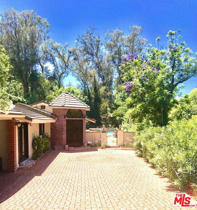 12751 Mulholland Drive - Photo 1