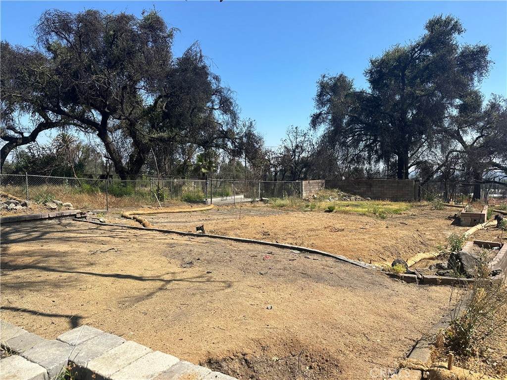 388 Pentagon Street - Photo 1