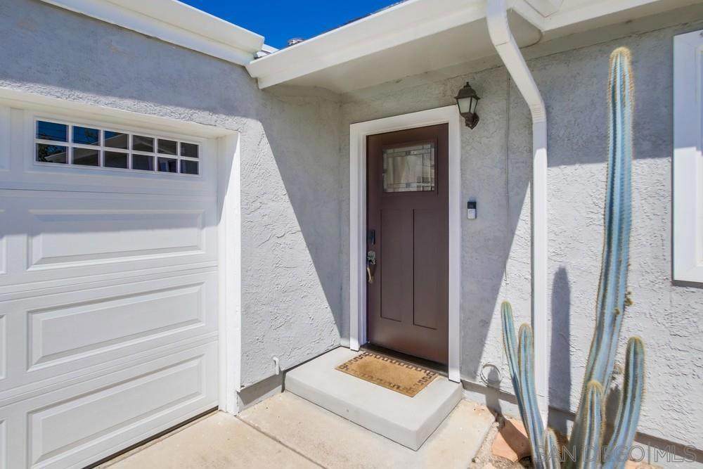 5068 Baxter - Photo 1