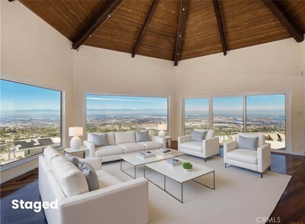 3311 Crownview Drive - Photo 1