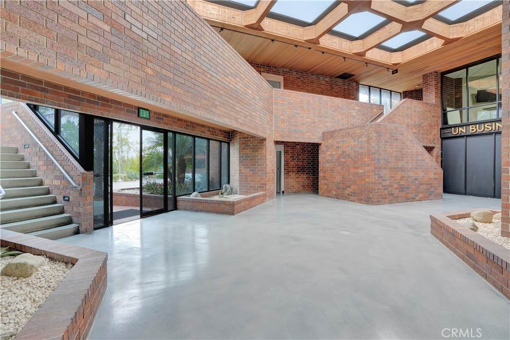 6 Upper Newport - Photo 1