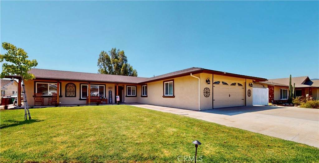4921 Bluff Street - Photo 1