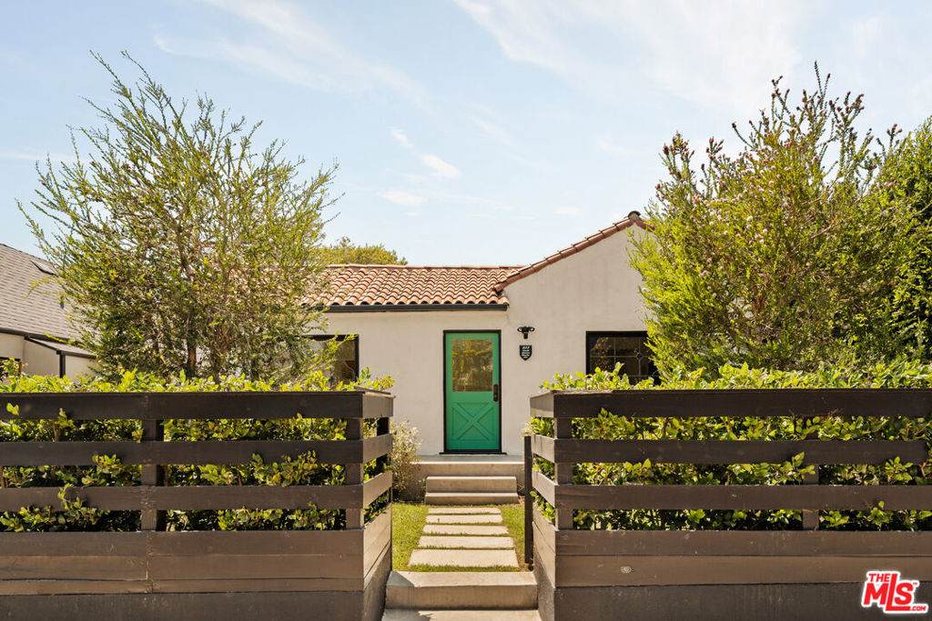 623 Sierra Bonita Avenue - Photo 1