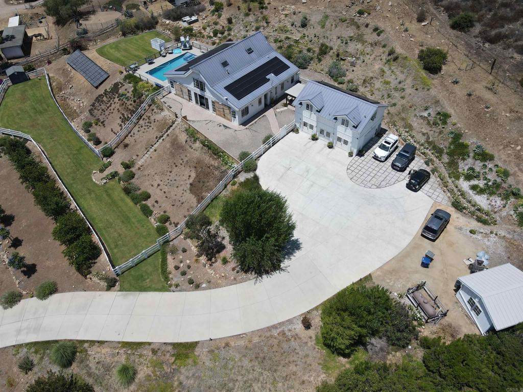 7702 Camino Sereno - Photo 1