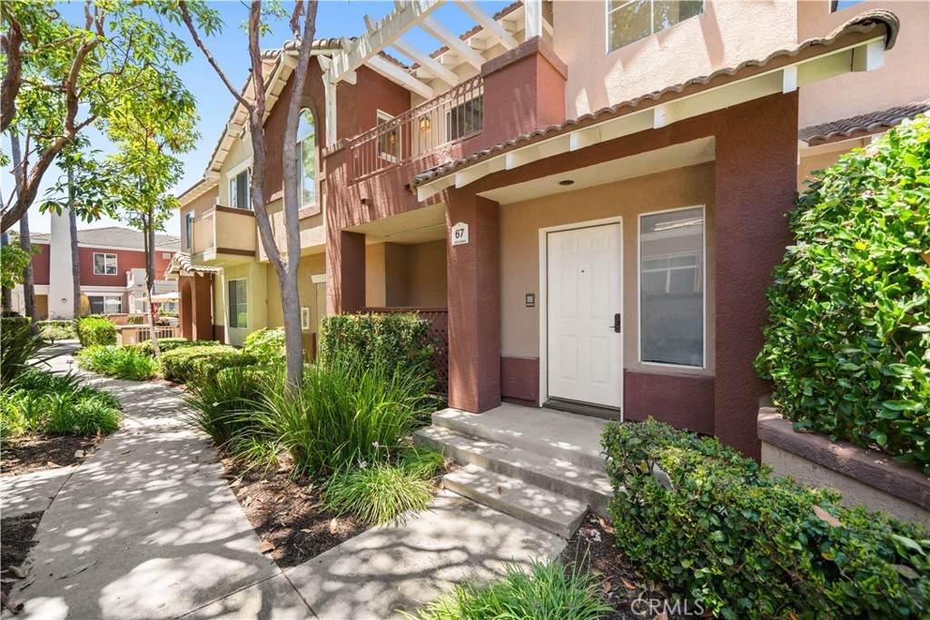 67 Santa Barbara Court - Photo 1